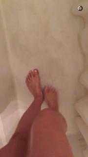 Amanda Cerny feet photo thumbnail