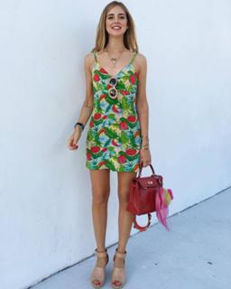 Chiara Ferragni feet photo thumbnail