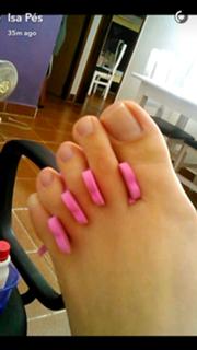 Isa Pes feet photo thumbnail