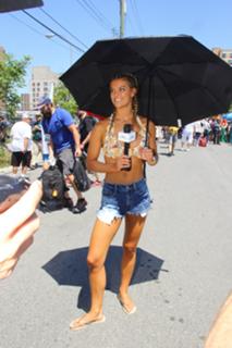Nina Agdal feet photo thumbnail