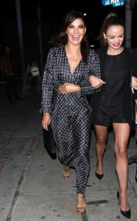 Jessica Szohr feet photo thumbnail