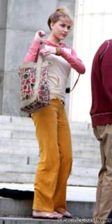 Evan Rachel Wood feet photo thumbnail