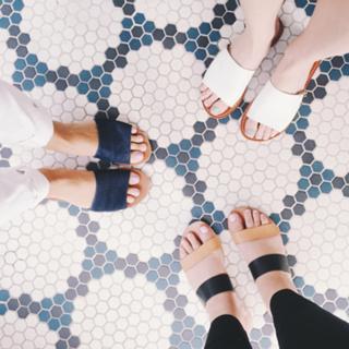 Lauren Conrad feet photo thumbnail