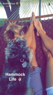 Karlie Kloss feet photo thumbnail