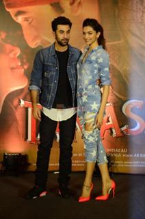 Deepika Padukone feet photo thumbnail