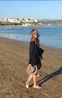 Cristina Ferreira feet photo thumbnail