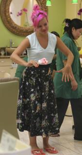 Lily Allen feet photo thumbnail
