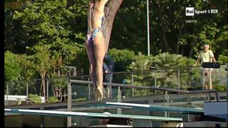 Tania Cagnotto feet photo thumbnail