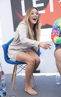 Charlotte Crosby feet photo thumbnail