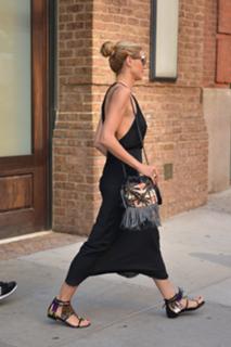 Heidi Klum feet photo thumbnail