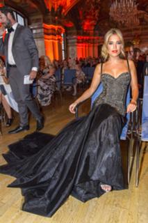 Sylvie Meis feet photo thumbnail