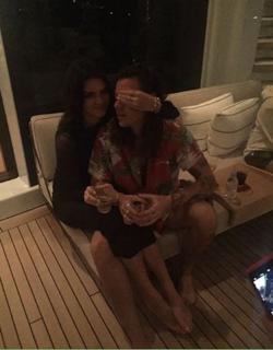 Kendall Jenner feet photo thumbnail