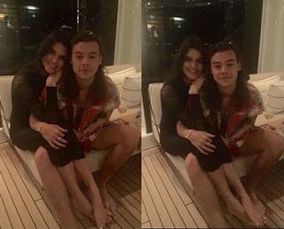 Kendall Jenner feet photo thumbnail