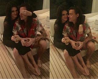 Kendall Jenner feet photo thumbnail
