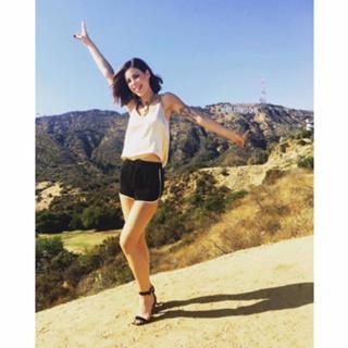 Lena Meyer-Landrut feet photo thumbnail