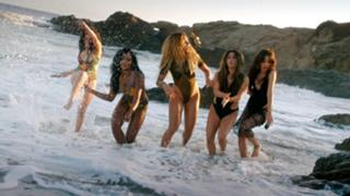 Camila Cabello feet photo thumbnail
