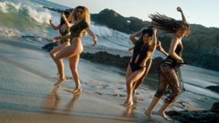 Camila Cabello feet photo thumbnail