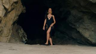 Camila Cabello feet photo thumbnail