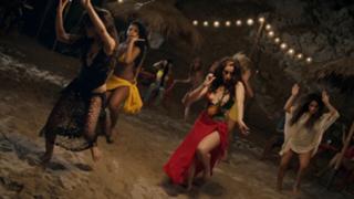 Camila Cabello feet photo thumbnail
