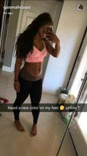 Qimmah Russo feet photo thumbnail