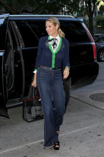 Heidi Klum feet photo thumbnail