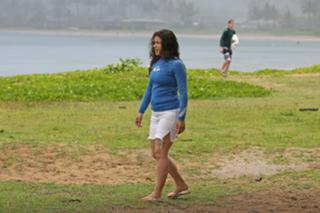 America Ferrera feet photo thumbnail