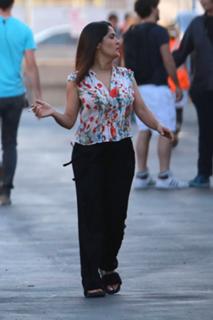 Salma Hayek feet photo thumbnail