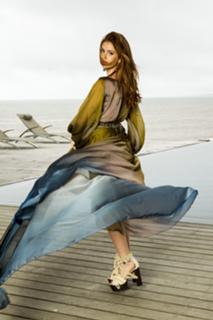 Marina Ruy Barbosa feet photo thumbnail