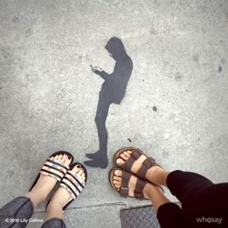 Lily Collins feet photo thumbnail
