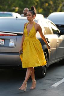 Karrueche Tran feet photo thumbnail