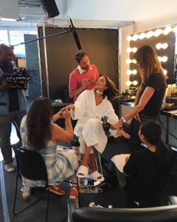 Olivia Culpo feet photo thumbnail