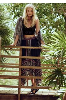 Elsa Hosk feet photo thumbnail