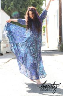 Vanessa Hudgens feet photo thumbnail
