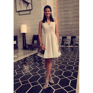 Tara Emad feet photo 5