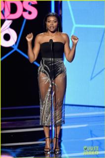 Taraji P. Henson feet photo thumbnail