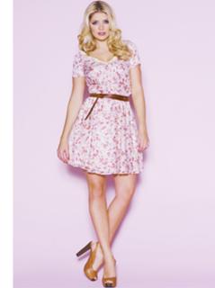Holly Willoughby feet photo thumbnail