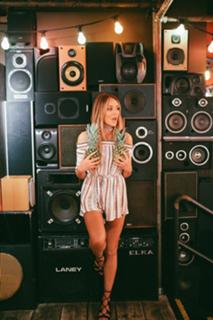 Charlotte Crosby feet photo thumbnail