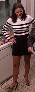 Bruna Marquezine feet photo thumbnail