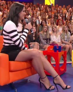 Bruna Marquezine feet photo thumbnail