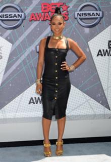 Karrueche Tran feet photo thumbnail