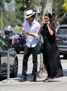Nikki Reed feet photo thumbnail