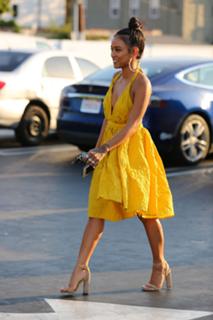 Karrueche Tran feet photo thumbnail