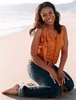 Regina Hall feet photo thumbnail