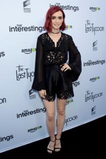 Lily Collins feet photo thumbnail
