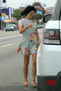Jenna Dewan feet photo thumbnail