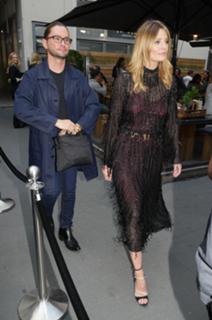 Mischa Barton feet photo thumbnail