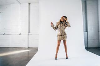 Ashley Tisdale feet photo thumbnail