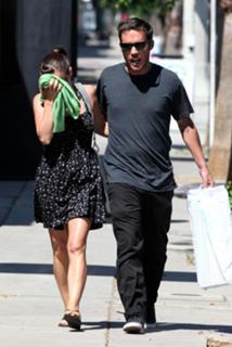 Christina Ricci feet photo thumbnail