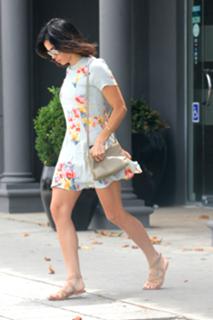 Jenna Dewan feet photo thumbnail