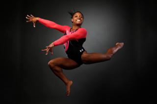 Simone Biles feet photo thumbnail